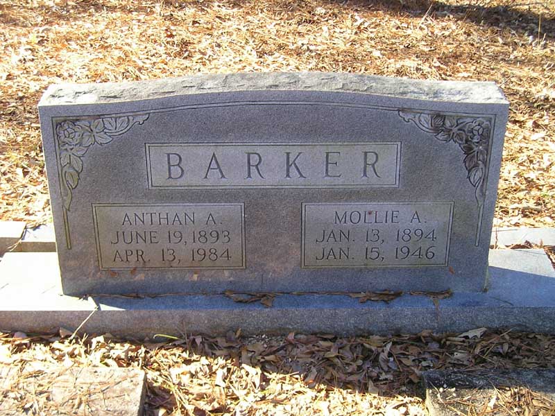 BarkerAnthanA_MollieA